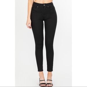 YMI Black High Wasted Jeans